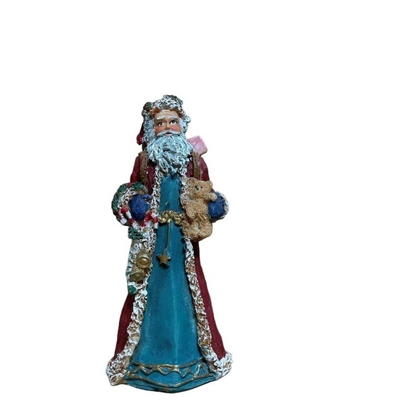 Christmas/Holiday Small Santa figure decor. Holding gift bag. Super cute! - Picture 4 of 4